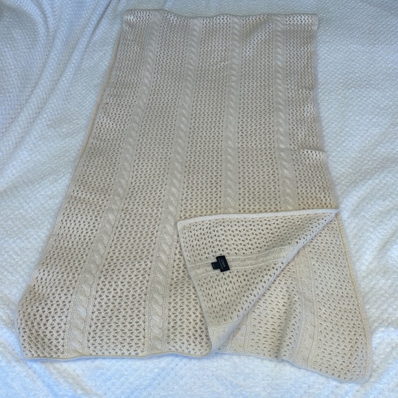 100% Cashmere shawl, Scarf, Trow, Wrap - Picture 3 of 3